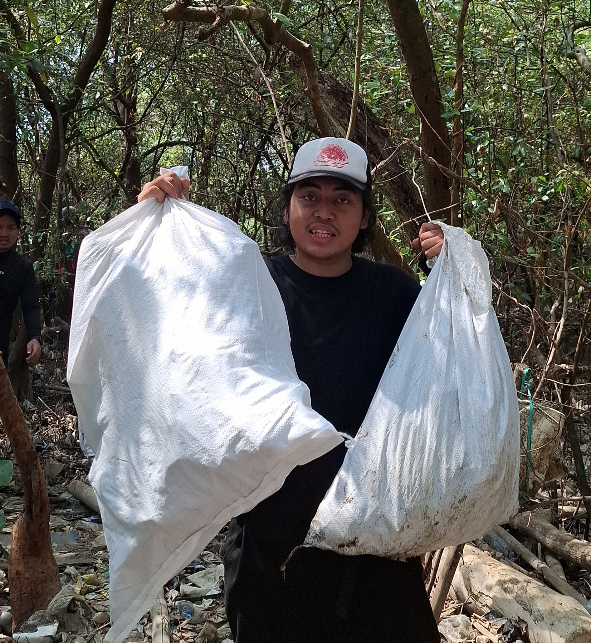 Penanaman Mangrove 1